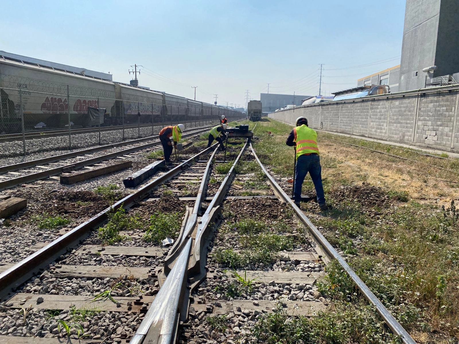 Trabajos de mantenimiento de vía férrea